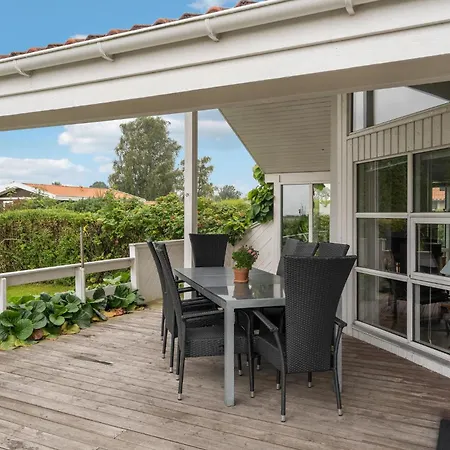 Amazing In With House Sea View